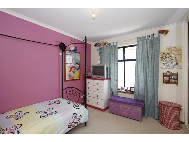 38 Elizabeth Crescent, Hallett Cove SA 5158