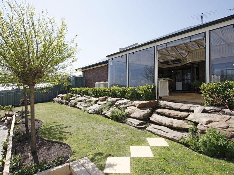 38 Elizabeth Crescent, Hallett Cove SA 5158