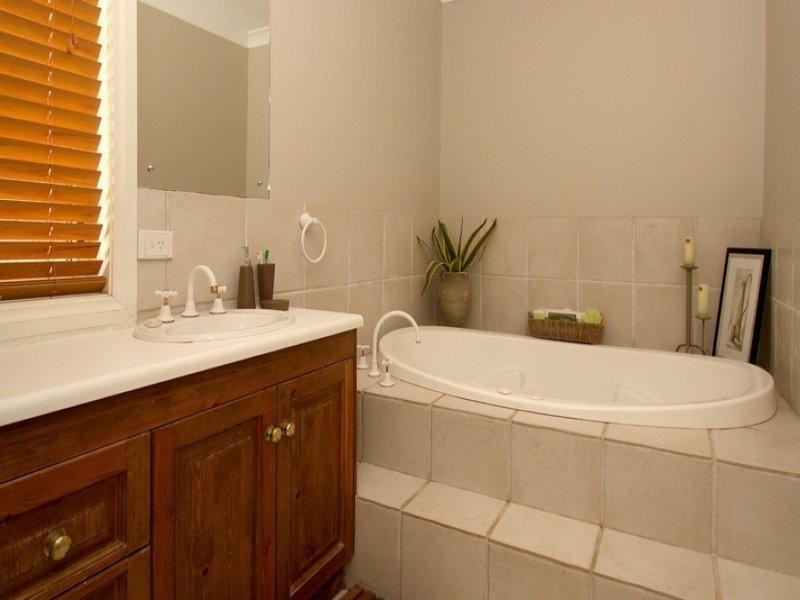 22 Cormorant Drive, Hallett Cove SA 5158