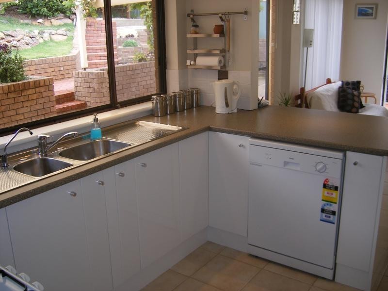 20 Glade Crescent, Hallett Cove SA 5158