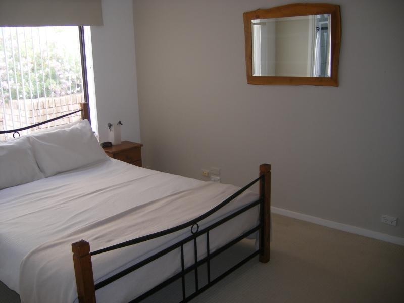 20 Glade Crescent, Hallett Cove SA 5158