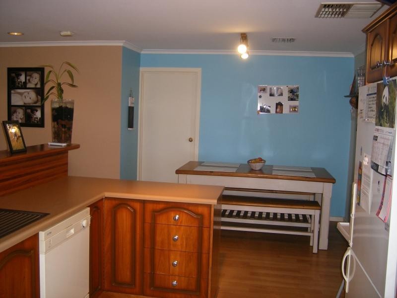 4 Rubin Street, Hallett Cove SA 5158