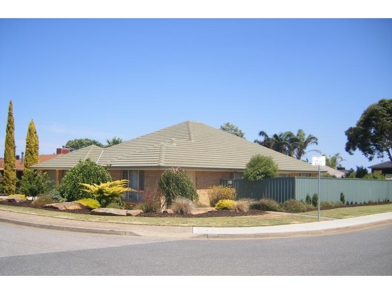 24 Eloise Avenue, Hallett Cove SA 5158
