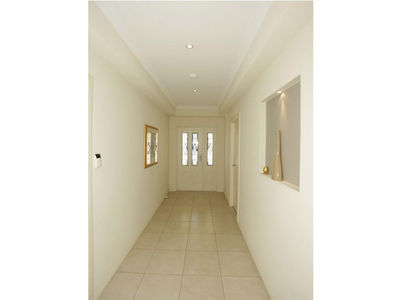 47 Freebairn Drive, Hallett Cove SA 5158