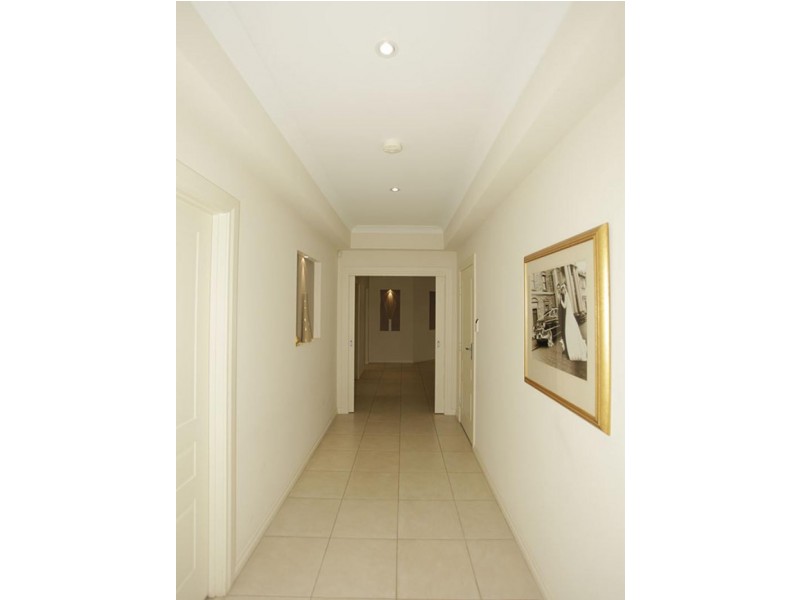 47 Freebairn Drive, Hallett Cove SA 5158