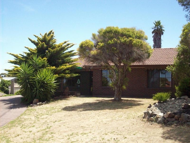 12 French Crescent, Trott Park SA 5158