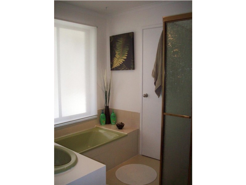12 French Crescent, Trott Park SA 5158