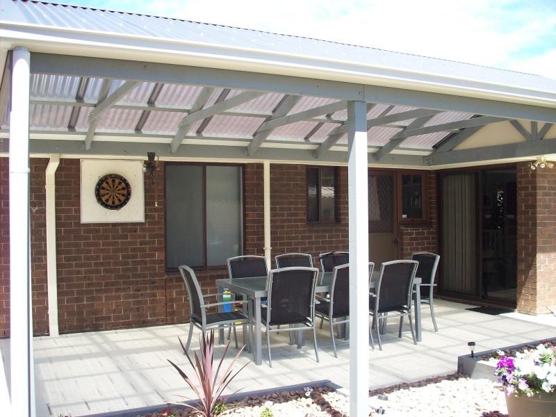 12 French Crescent, Trott Park SA 5158
