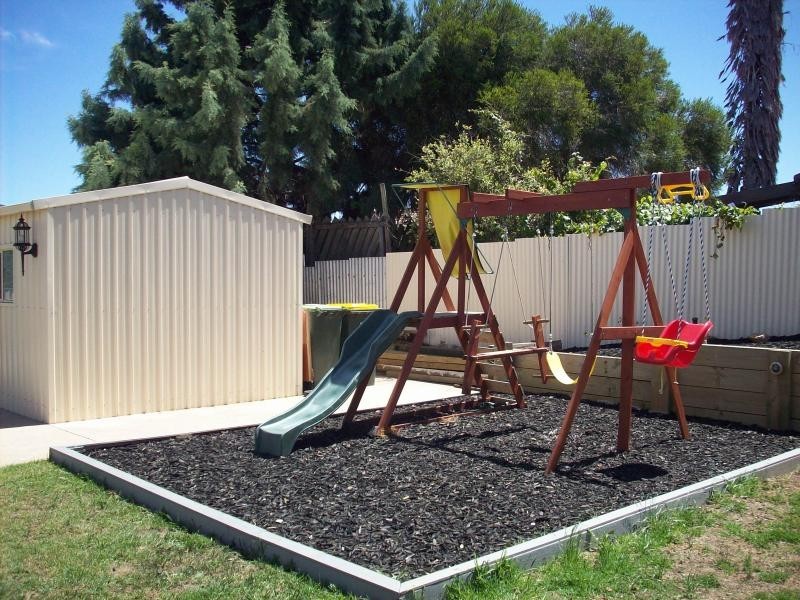 12 French Crescent, Trott Park SA 5158