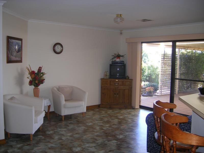 25 Lyons Circuit, Trott Park SA 5158