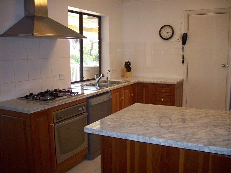 19 Elena Crescent, Hallett Cove SA 5158