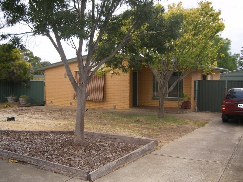 9 Isabella Road, Morphett Vale SA 5162