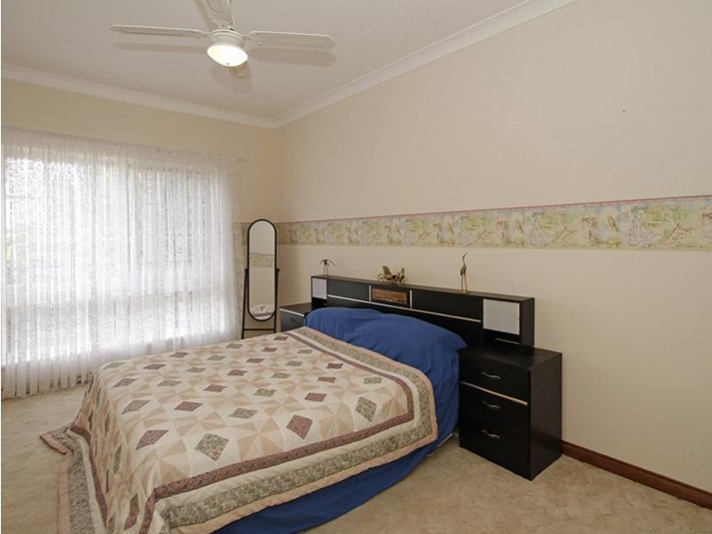 7 Luderitz Close, Hallett Cove SA 5158