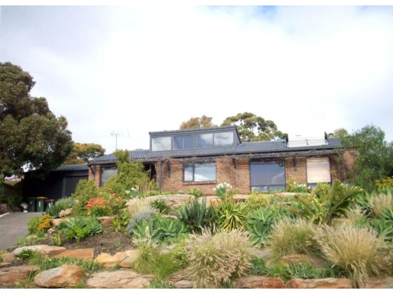 3 Rupara Court, Hallett Cove SA 5158