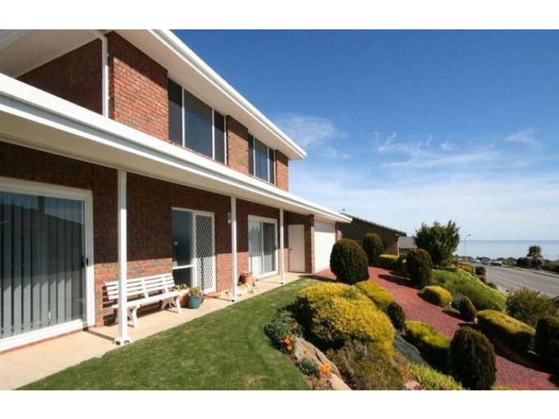 154 Perry Barr Road, Hallett Cove SA 5158