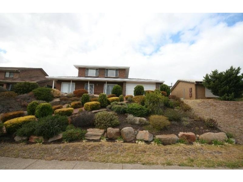 154 Perry Barr Road, Hallett Cove SA 5158