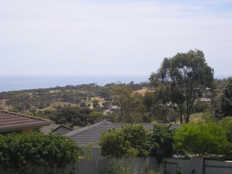 12 Bounty Road, Hallett Cove SA 5158