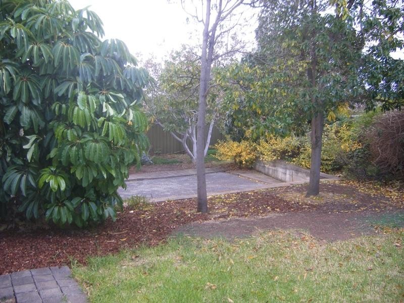 7 Falcon Court, Hallett Cove SA 5158