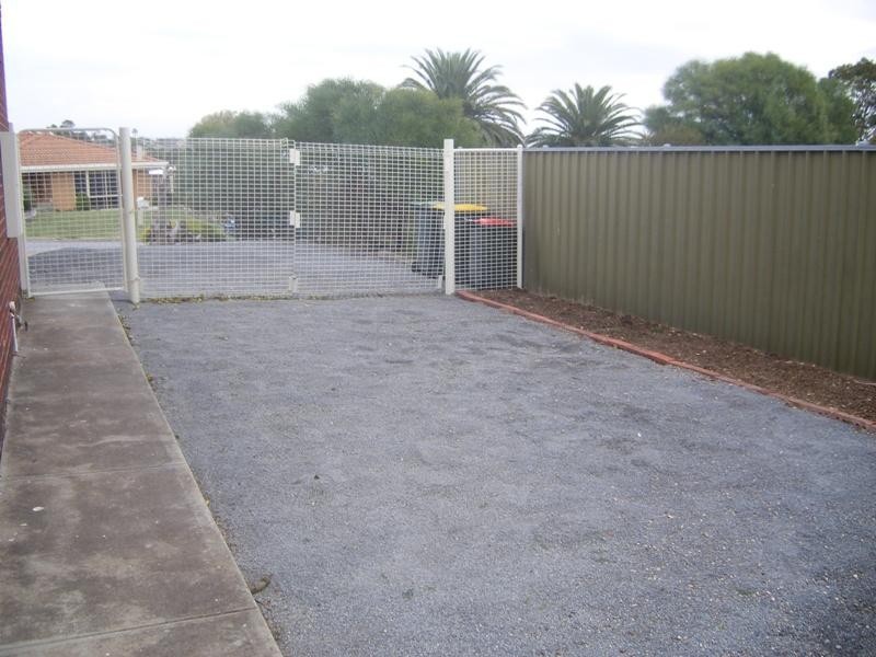 7 Falcon Court, Hallett Cove SA 5158