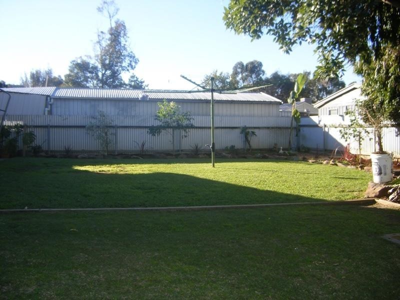 19 Heather Road, Happy Valley SA 5159