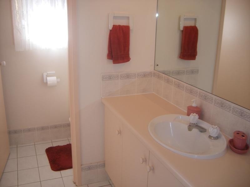 114 Perry Barr Road, Hallett Cove SA 5158