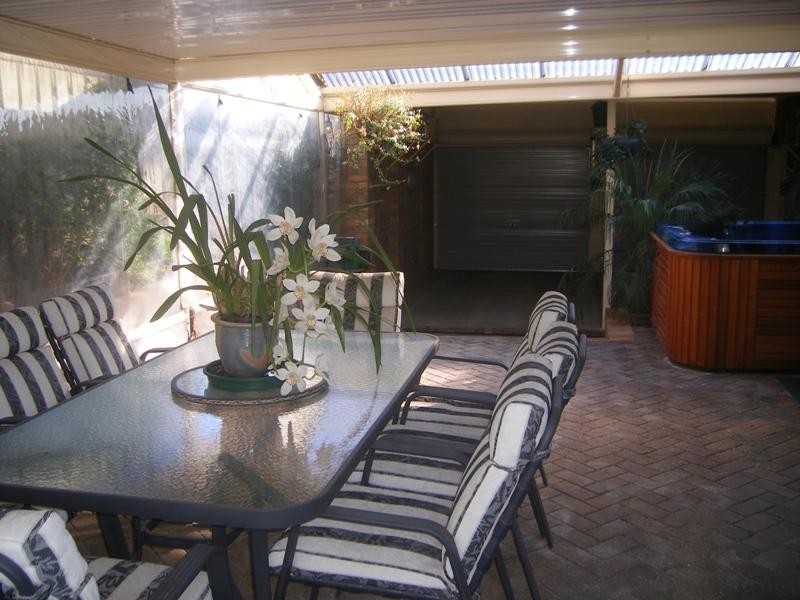 114 Perry Barr Road, Hallett Cove SA 5158