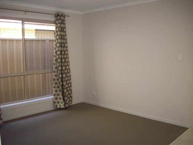 4 Flare Road, Seaford Meadows SA 5169