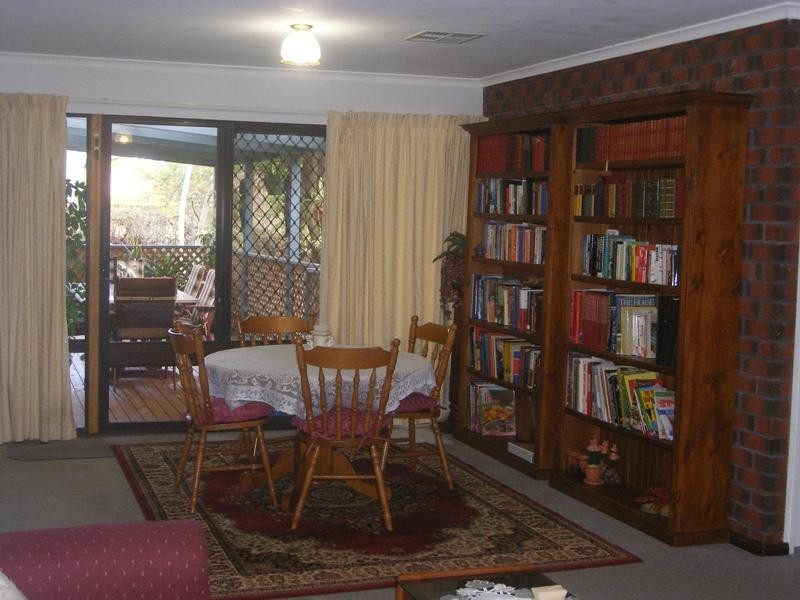 9 Glenloth Drive, Happy Valley SA 5159