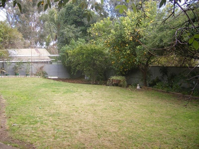 9 Glenloth Drive, Happy Valley SA 5159