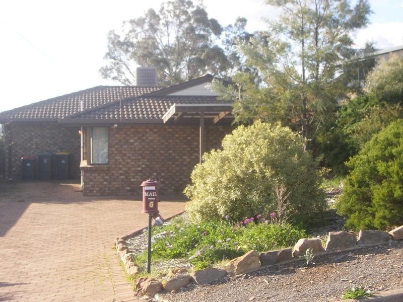 6 Moora Street, Hallett Cove SA 5158