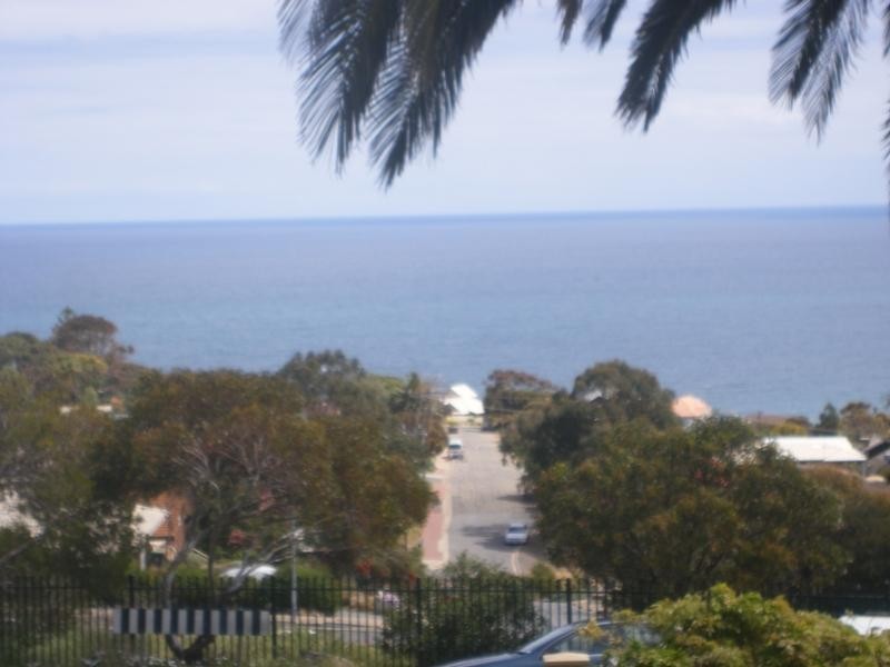 6 Moora Street, Hallett Cove SA 5158