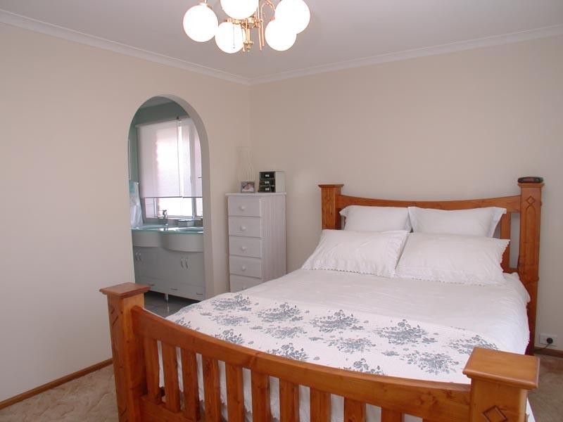 53 Quailo Avenue, Hallett Cove SA 5158