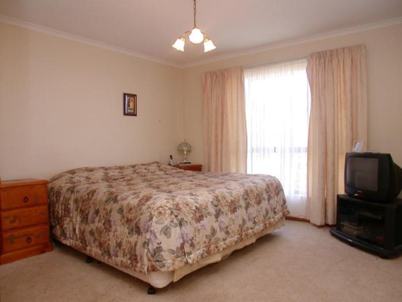 182 The Cove Road, Hallett Cove SA 5158
