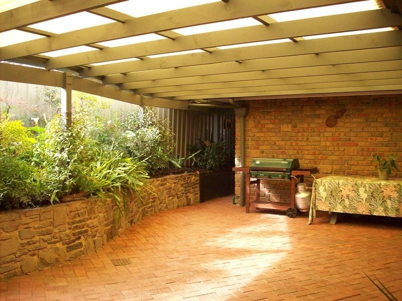 12 Hele Crescent, Trott Park SA 5158