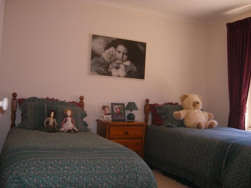 4 Annabelle Drive, Hallett Cove SA 5158