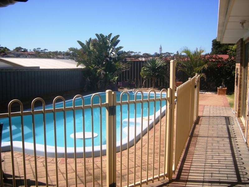 48 Vennachar Drive, Hallett Cove SA 5158