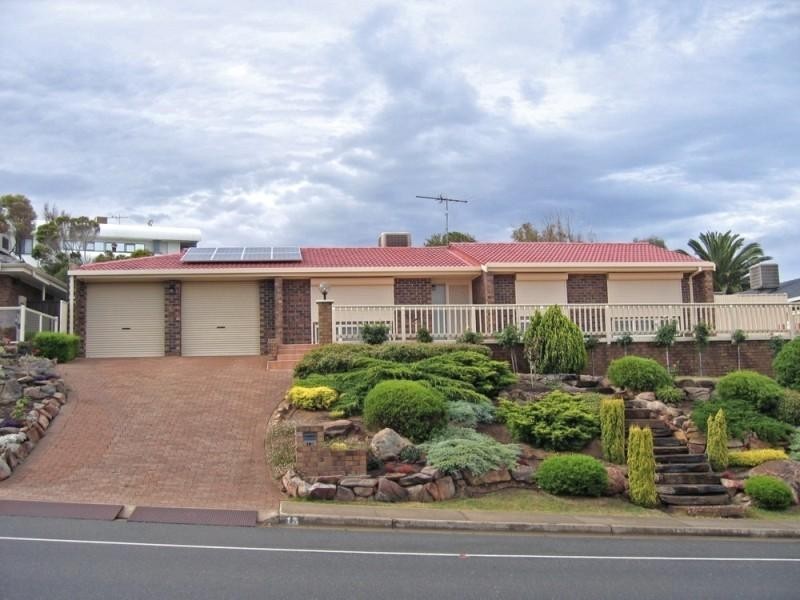 13 Dutchman Drive, Hallett Cove SA 5158