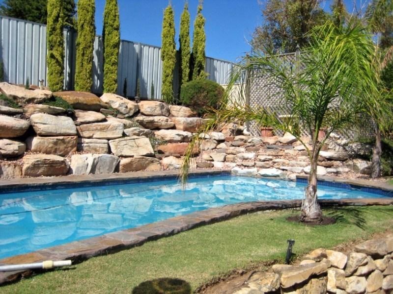 13 Dutchman Drive, Hallett Cove SA 5158