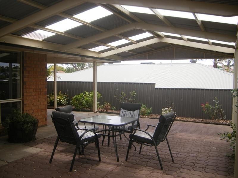 54 Vennachar Drive, Hallett Cove SA 5158