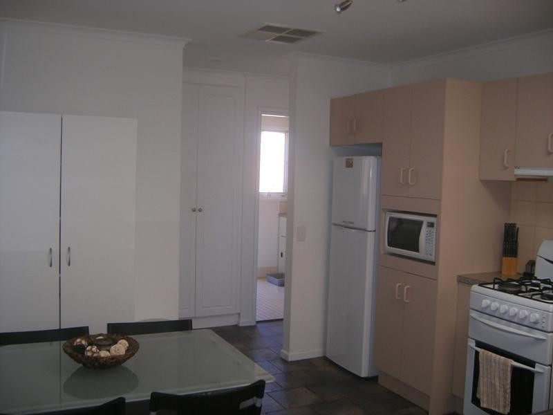 22 Doulton Drive, Trott Park SA 5158