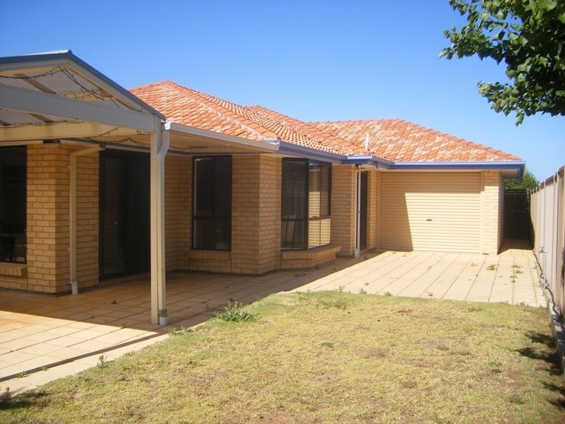 3 Robinson Street, Sheidow Park SA 5158