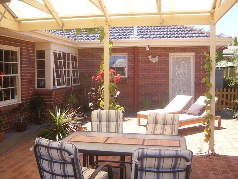 18 Glenway Road, Hallett Cove SA 5158