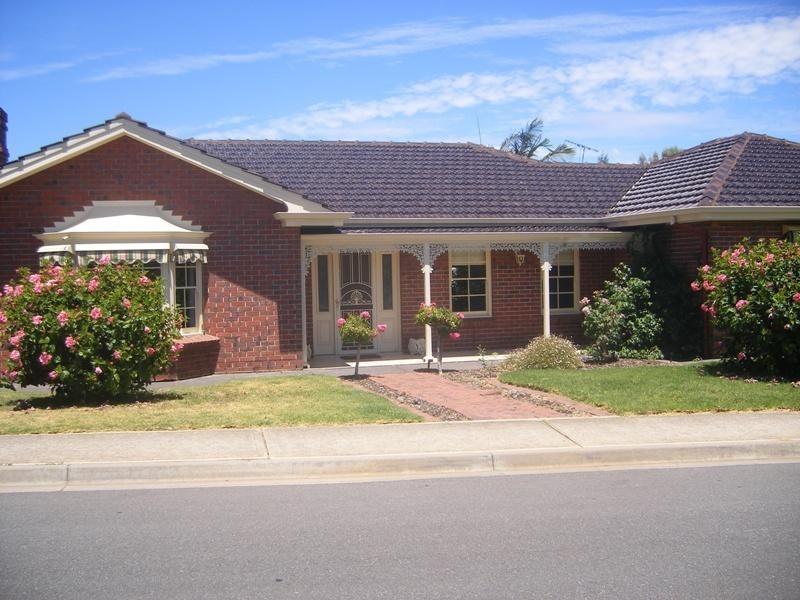 18 Glenway Road, Hallett Cove SA 5158