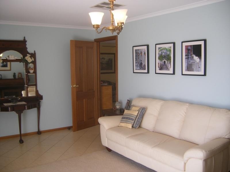 17 Fairhill Street, Hallett Cove SA 5158