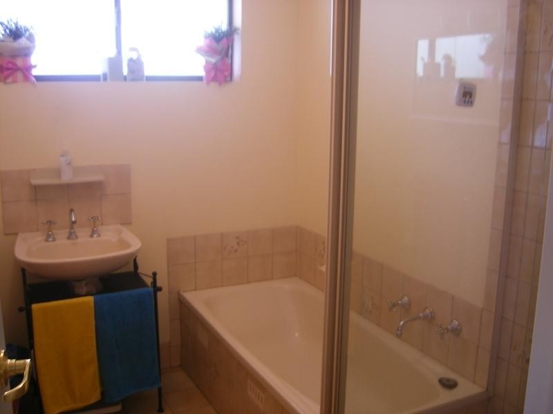 17 Fairhill Street, Hallett Cove SA 5158