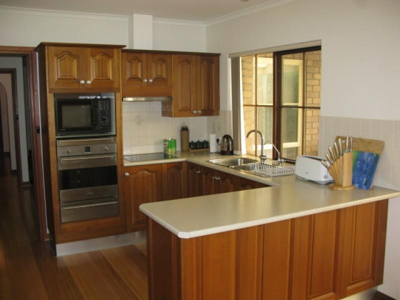 3 Libby Court, Tennyson SA 5022