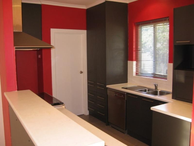 18 McCann Ave, Glenelg North SA 5045