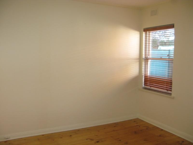 18 McCann Ave, Glenelg North SA 5045