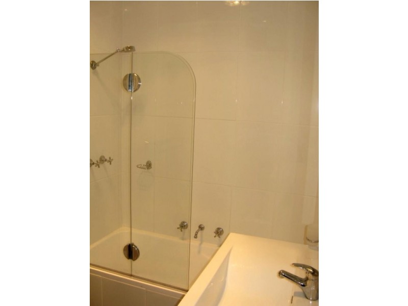 18 McCann Ave, Glenelg North SA 5045