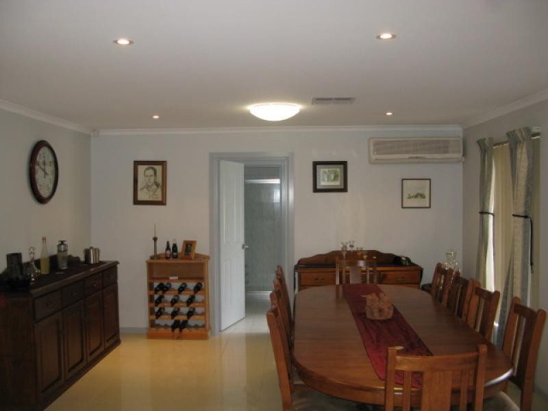 8C Bolingbroke Avenue, Devon Park SA 5008